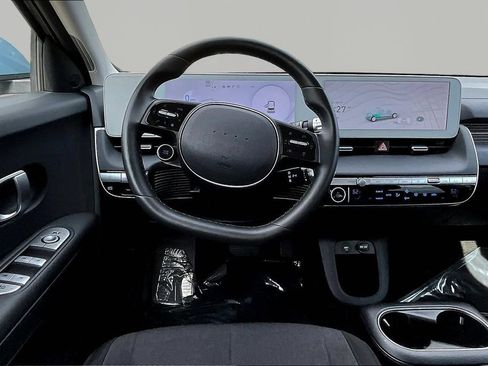 Used 2024 Hyundai Ioniq 5 SEL RWD image 8