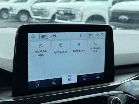 Used 2025 Ford Escape ST-Line image 25