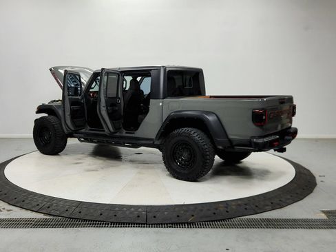Used 2021 Jeep Gladiator Rubicon AWD/4WD image 14