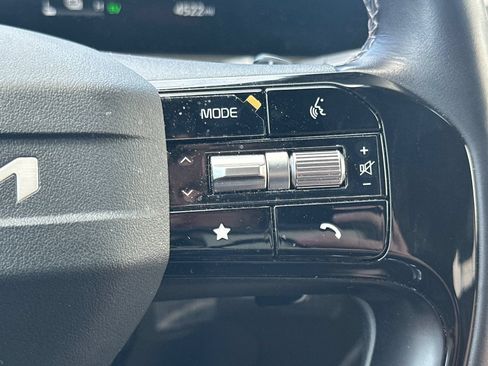 Certified 2026 Kia Sorento SX Prestige AWD/4WD image 39