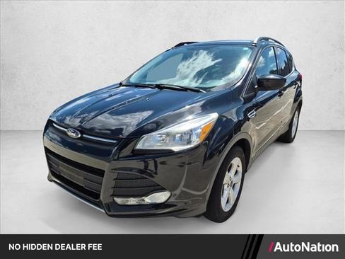 Used 2016 Ford Escape SE w/ Equipment Group 201A FWD image 1