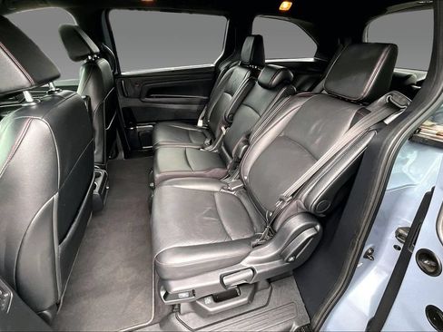 Used 2025 Honda Odyssey Sport-L image 15