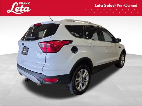 Used 2019 Ford Escape SE FWD image 6