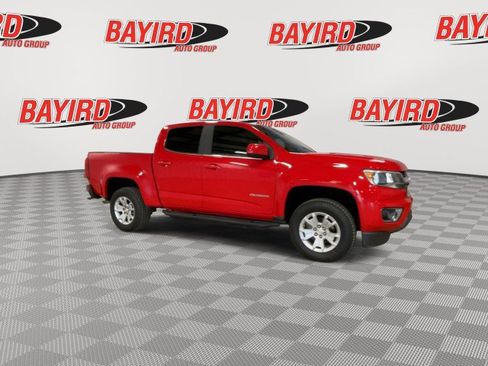 Used 2015 Chevrolet Colorado LT w/ LT Convenience Package image 2