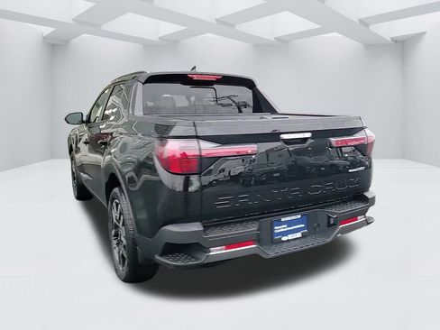 Certified 2025 Hyundai Santa Cruz Limited image 7