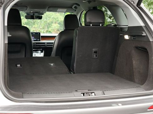 Used 2022 Lincoln Corsair Reserve image 29