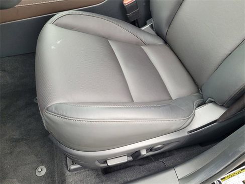 Used 2024 MAZDA CX-30 2.5 Turbo w/ Premium Package image 11