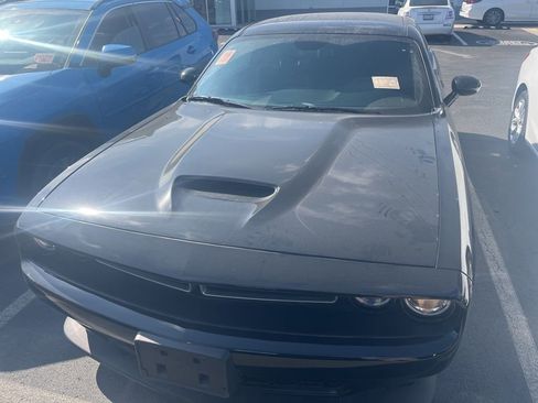 Used 2022 Dodge Challenger R/T image 2
