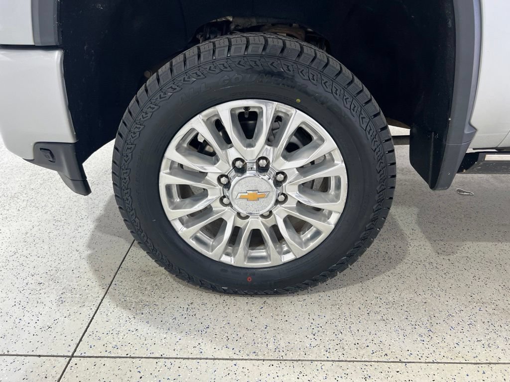 Used 2022 Chevrolet Silverado 2500 High Country w/ Z71 Off-Road Package AWD/4WD image 31