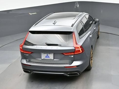Used 2021 Volvo V60 T6 R-Design w/ Advanced Package FWD image 21