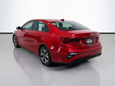 Used 2020 Kia Forte LXS FWD image 5