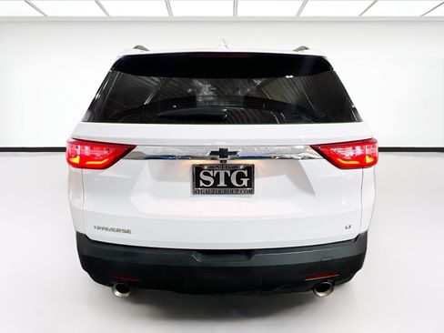 Used 2020 Chevrolet Traverse LT FWD image 5