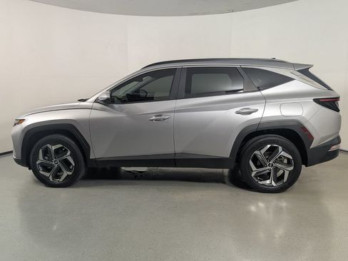 Used 2023 Hyundai Tucson SEL w/ Convenience Package AWD/4WD image 4