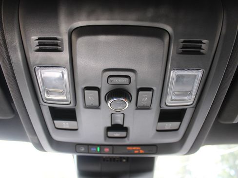 Used 2025 Chevrolet Suburban RST w/ RST Capability Package AWD/4WD image 57