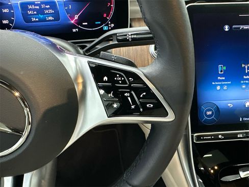 Used 2024 Mercedes-Benz C 300 Sedan image 26