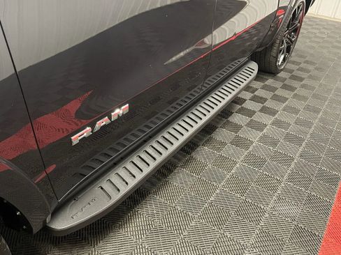 Used 2019 RAM 1500 Laramie image 14