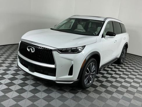 New 2027 INFINITI QX60 Luxe FWD image 3