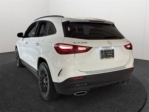 Certified 2025 Mercedes-Benz GLA 250 4MATIC image 5