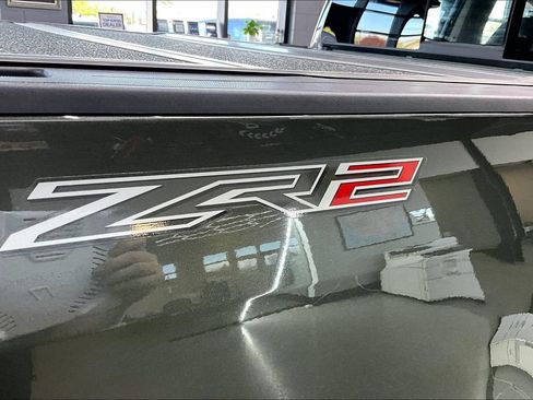Used 2017 Chevrolet Colorado ZR2 AWD/4WD image 25