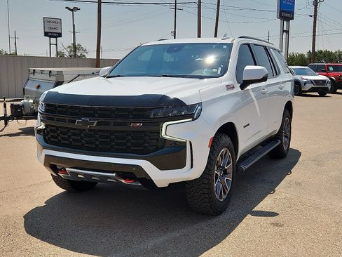 Used 2023 Chevrolet Tahoe Z71 w/ Luxury Package AWD/4WD image 1