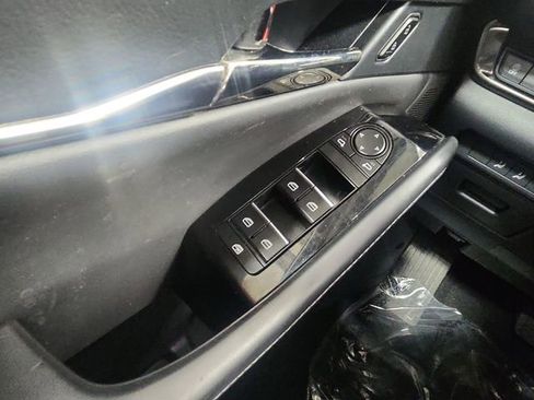 Used 2022 MAZDA CX-30 AWD 2.5 S w/ Preferred Package image 16