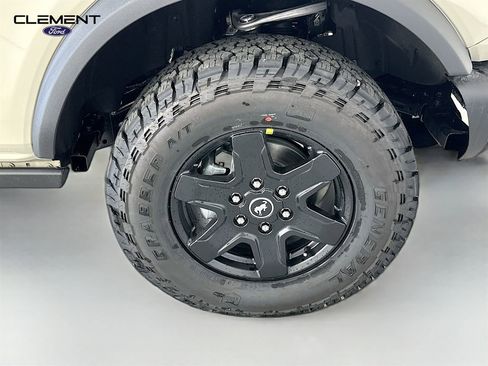 New 2025 Ford Bronco Big Bend w/ Black Diamond Package image 33