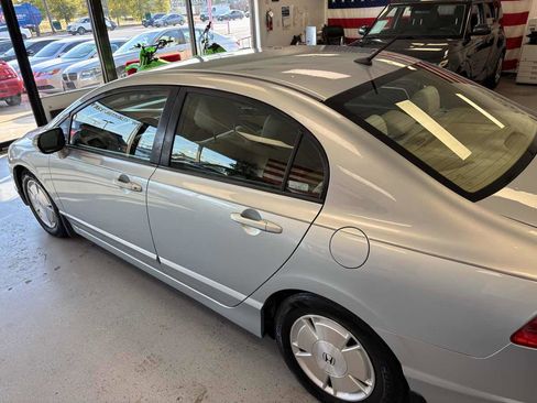 Used 2007 Honda Civic Hybrid Sedan image 11