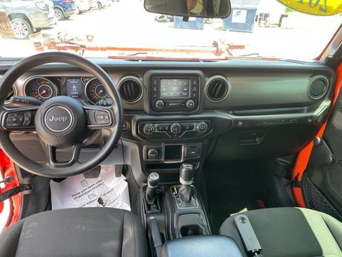 Used 2018 Jeep Wrangler Unlimited Sport AWD/4WD image 22