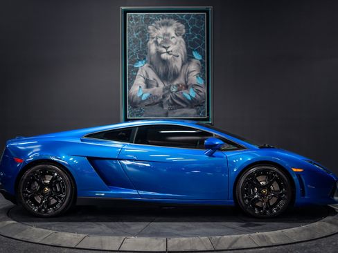Used 2013 Lamborghini Gallardo LP 550-2 RWD image 3