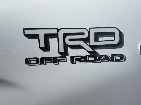 Used 2024 Toyota Tacoma TRD Off-Road AWD/4WD image 28