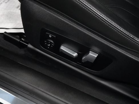 Used 2023 BMW M4 Competition w/ Parking Assistance Package image 21