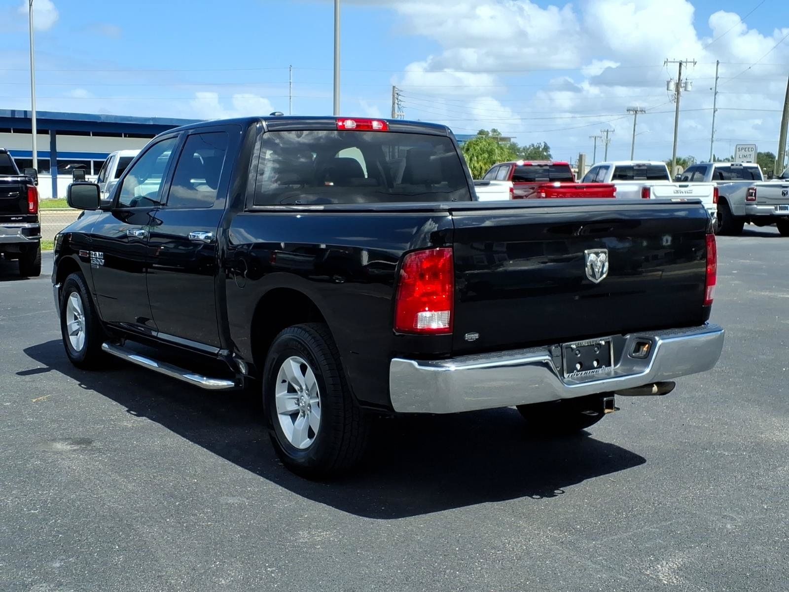 Used 2019 RAM 1500 Tradesman w/ Chrome Appearance Group RWD image 3