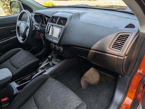 Used 2024 Mitsubishi Outlander Sport ES AWD/4WD image 13