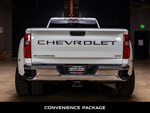 Used 2025 Chevrolet Silverado 3500 LTZ w/ LTZ Plus Package image 7