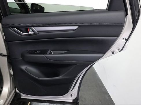 New 2025 MAZDA CX-5 AWD 2.5 S w/ Select Package image 18