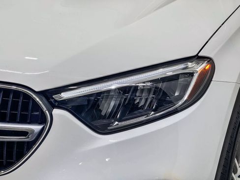 Used 2025 Mercedes-Benz GLC 300 image 7