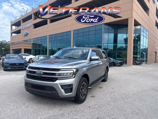 Used 2023 Ford Expedition Max XLT RWD image 1