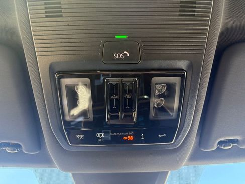 New 2026 Volkswagen Atlas Cross Sport SEL image 23