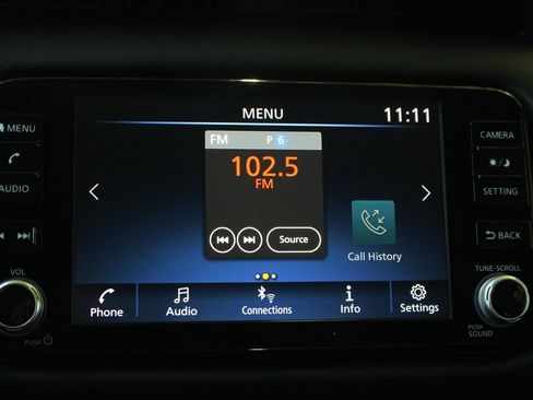 Used 2023 Nissan Kicks SR FWD image 31