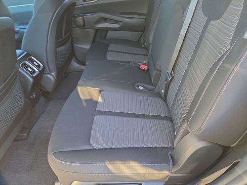 New 2026 Kia Sorento LX image 5