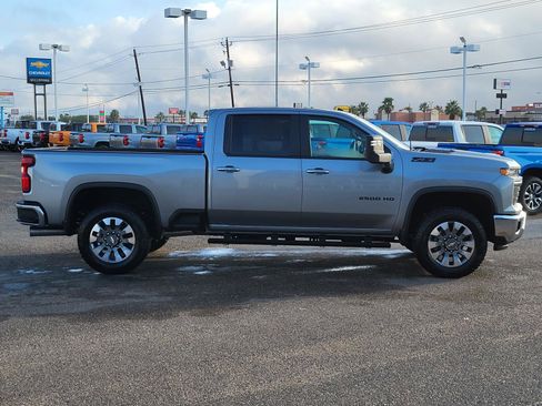 New 2026 Chevrolet Silverado 2500 LT image 6
