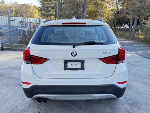 Used 2015 BMW X1 sDrive28i image 9