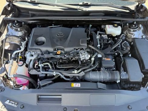 Used 2021 Toyota Camry SE w/ Audio Upgrade Package FWD image 42