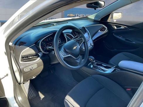 Certified 2022 Chevrolet Malibu LS FWD image 19