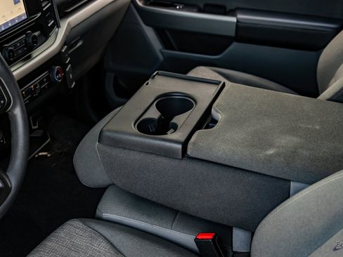 Used 2023 Ford F150 XLT w/ XTR Package image 48