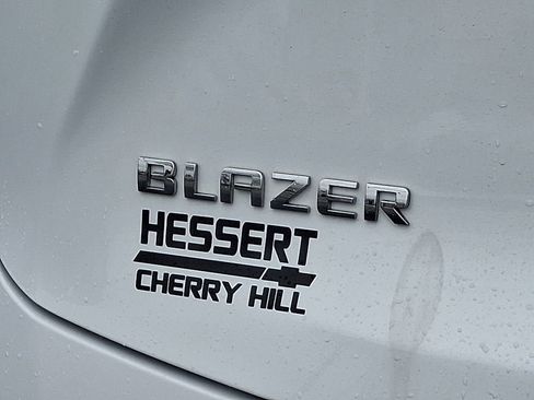 Certified 2024 Chevrolet Blazer LT w/ Convenience Package FWD image 33