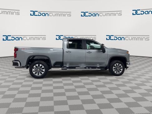 New 2026 Chevrolet Silverado 2500 LT w/ All Star Edition AWD/4WD image 9