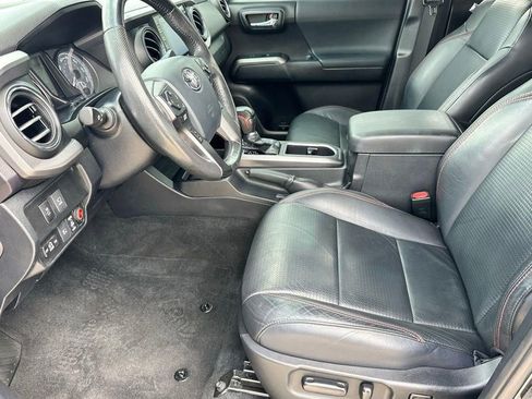 Used 2020 Toyota Tacoma TRD Pro AWD/4WD image 6