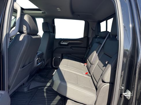 New 2026 GMC Sierra 1500 Elevation w/ Elevation Premium Package AWD/4WD image 16
