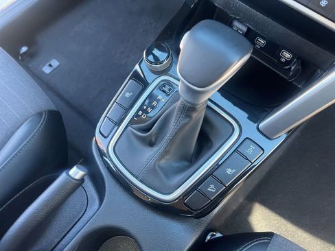 Certified 2023 Kia Seltos S w/ Navigation Package image 23